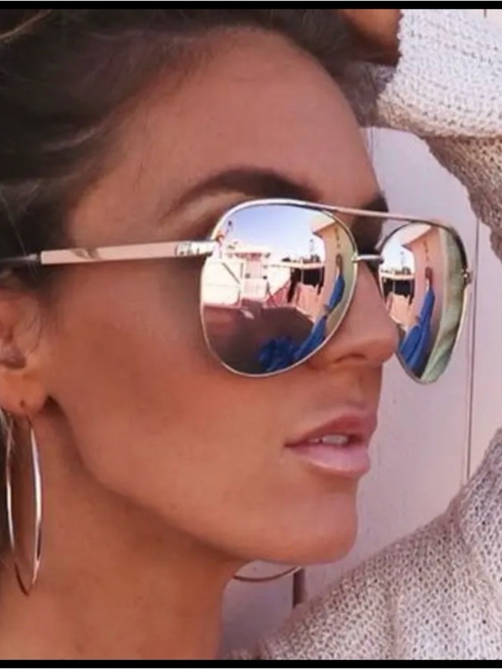Quay Australia Vivienne Rose Gold Sunglasses - Picture 2 of 7